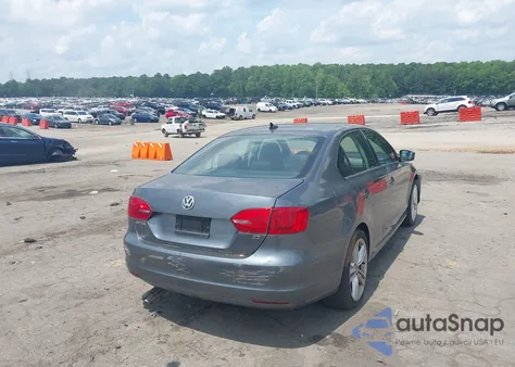 2014 Volkswagen Jetta z USA, uszkodzony, nr VIN 3VWD07A13EM232529